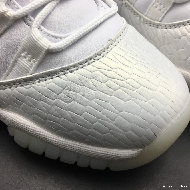 Low White Air 11 Frost Heiress Jordan 897331-100 0809